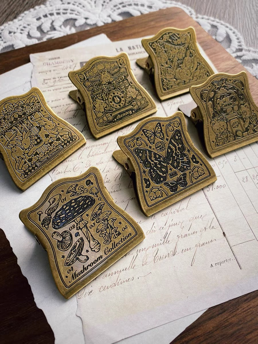 AAAI'S : NOTEBOOK BRASS CLIPS : NATURE COLLECTION